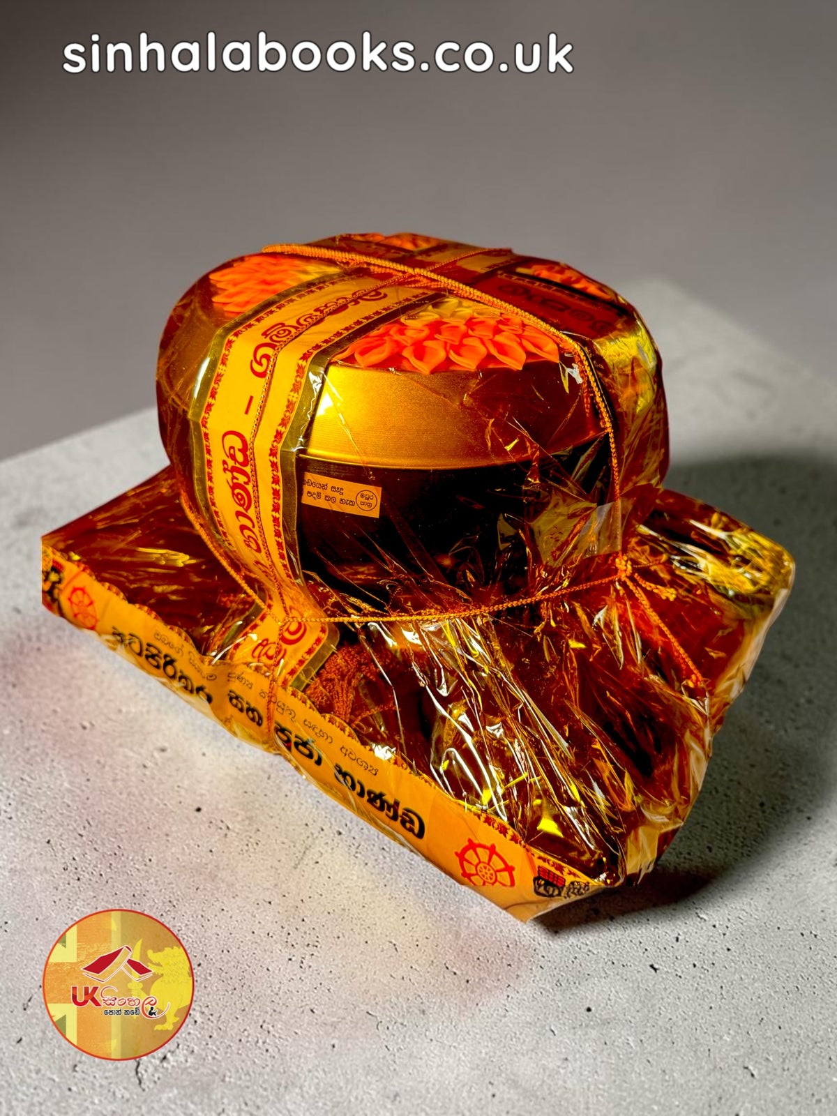 Ceylon Sacred Atapirikara Set – Eight Requisites Offering අටපිරිකර පූජා භාණ්ඩ (Atapirikara Set)